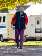 NH051025-4 - Nicky Henderson Stable Visit